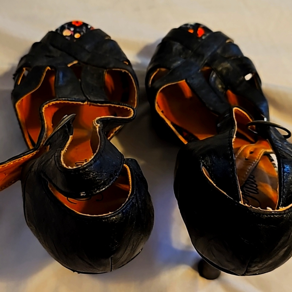 Black "Fusion" Brand. Size 7 1/2